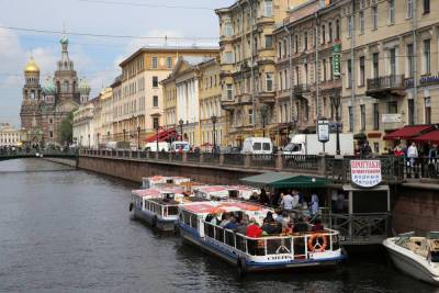 Евро-2020 ограничит движение судов по каналу Грибоедова