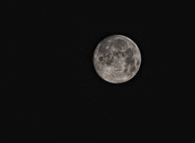 Ученые определили возраст лунного вещества, доставленного на Землю 50 лет назад с миссией «Аполлон-17»