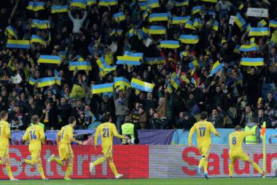 Тренер Ташуев считает, что на хамство украинских болельщиков нужно отвечать делами