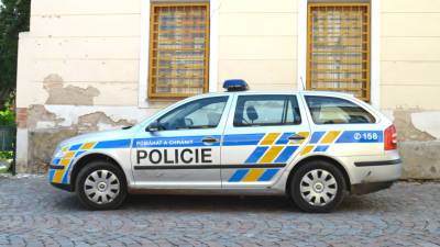 В Чехии полиция устроила погоню за машиной со сковородкой на крыше (ВИДЕО)
