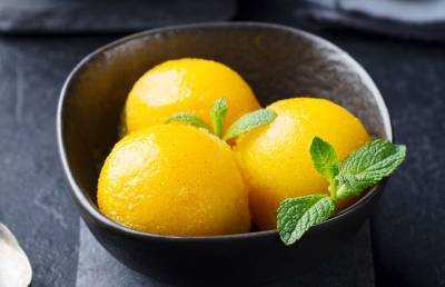 Сорбет из манго – то, что нужно в жару! Неожиданно легкий рецепт роскошного десерта!