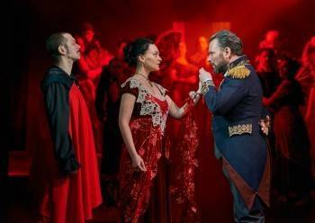 Единственный в мире мистический театр «У Моста» снова выступит в Вологде!