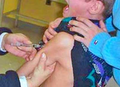 В Кремле считают, что процесс вакцинации в России идет плохо
