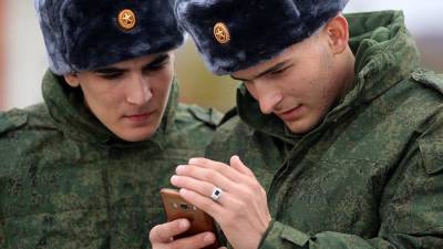 В Минобороны РФ рассказали о разработке смартфона для военных