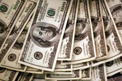 Финансист назвал россиянам причины для покупки долларов