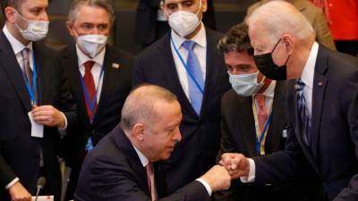 Эрдоган отказал Байдену: Турция не будет возвращать России комплексы С-400