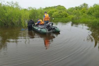 В ЕАО спасатели нашли тело рыбака, утонувшего в озере