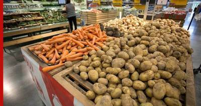 В России подскочили цены на морковь и картофель
