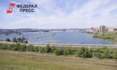 Губернатор попросил Иркутскую ГЭС уменьшить сброс воды