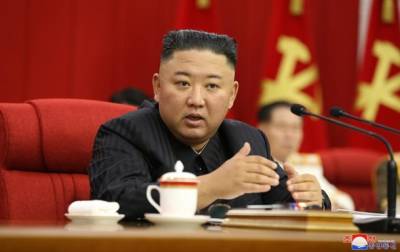 Ким Чены Ын заявил, что нужно готовиться к противостоянию с США