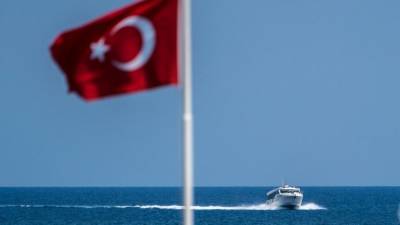 Авиасообщение с Турцией могут возобновить уже 1 июля