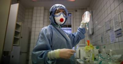 В Москве установили суточный антирекорд по числу больных COVID-19 с начала пандемии