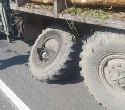 В Ровно взорвавшаяся шина грузовика убила пешехода. ФОТО, ВИДЕО