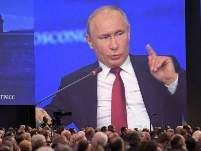 Путин наложил вето на закон об ответственности за цитирование фейков в СМИ