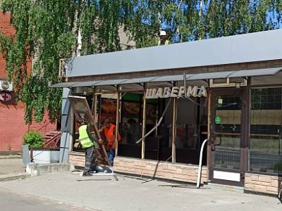 В Петербурге снесли незаконные магазины на 400 квадратных метрах