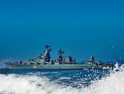 Крейсер «Москва» и фрегат «Адмирал Эссен» направляются в Средиземное море