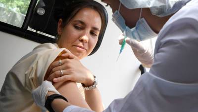 В Туле вводится обязательная вакцинация для людей из групп риска