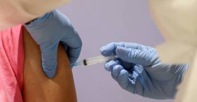 Собянин назвал число получивших обе дозы вакцины от ковида москвичей