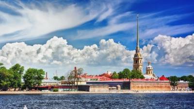 Раскаленный Петербург: Северная столица идет на температурный рекорд