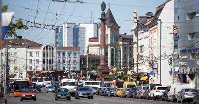 Улицы Калининграда во время жары будут поливать 25 машин