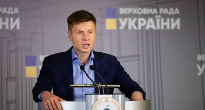 Украинские депутаты рассмотрят проект постановления о приостановке дипотношений с Беларусью