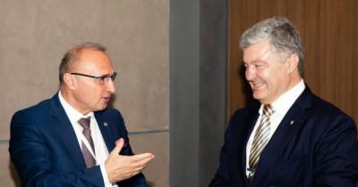 Порошенко на Анталийском Дипломатическом Форуме во время встречи с главой МИД Хорватии призвал усилить давление на Россию