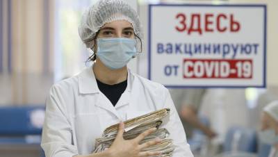 Глава комздрава допустил запуск обязательной вакцинации в Петербурге