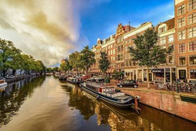 В Нидерландах объявили о смягчении локдауна из-за коронавируса