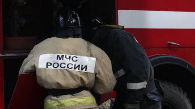 Пожар на заводе в Новосибирске локализован на площади 1 тыс. кв. м