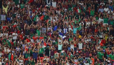 Сборная Мексики проведет два матча при пустых трибунах из-за гомофобных кричалок своих фанатов