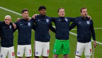 Англия выставила на матч с Шотландией рекордно молодой состав