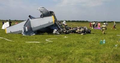 На Кузбассе разбился самолет с парашютистами, 9 человек погибли (фото, видео)