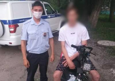 В Дашково-Песочне сотрудники ППС поймали 16-летнего подростка за рулем скутера