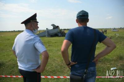 Власти Кузбасса озвучили данные о числе пострадавших при крушении самолёта на Танае