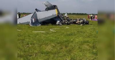 Серед постраждалих в результаті аварії літака в Росії виявився мільярдер