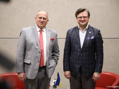 Кулеба обсудил с главой МИД Польши "Северный поток – 2"