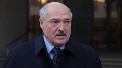 Лукашенко ответил Киеву на запрет белорусским авиакомпаниям летать над Украиной
