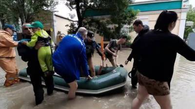 Погода 24. Атмосферный блок устроил потоп века в Крыму