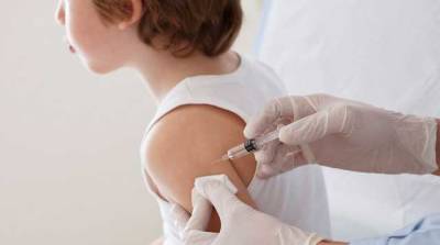 В Минздраве заявили о планах вакцинировать подростков против COVID-19