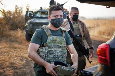 Псаки отреагировала на сообщения о приостановке военной помощи Украине