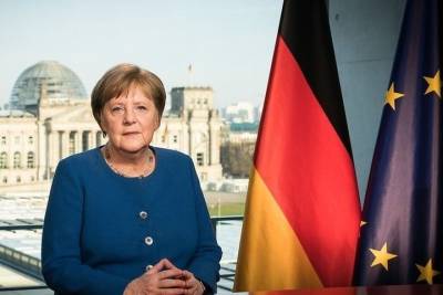 Германия: Канцлер Меркель назвала нападение нацистов на СССР «поводом для стыда»