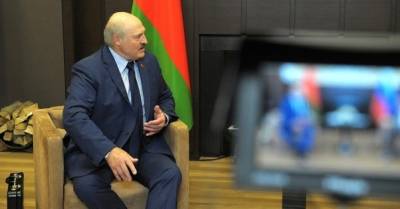 Беларусь не будет принимать самолеты из Украины — Лукашенко
