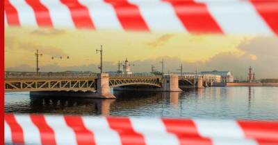 Новые коронавирусные ограничения ввели в Санкт-Петербурге