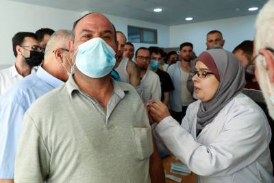 Минздрав: палестинцам отправили годную вакцину, надеемся договориться