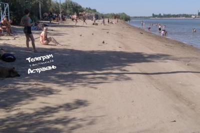 Астраханцы открыли купальный сезон