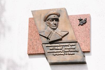 В память о герое-земляке. В сентябре в Гродно установят бюст генерала армии Алексея Антонова
