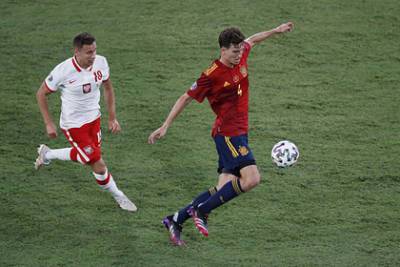 Сборная Испании сыграла вничью с Польшей в матче Евро
