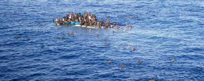 23 человека погибли при крушении корабля у берегов Туниса