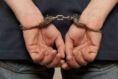 21-летнего томича отдадут под суд за ограбление школьника