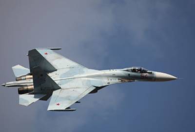 Проиграли, не взлетая: Американские F-35 не угнались за российским Су-27 в Балтии